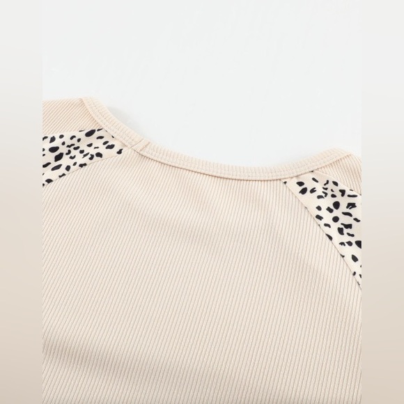 *Last One* Plus Size Cream Ribbed Top w/ Leopard Print Balloon Sleeves, 2X - Picture 9 of 14